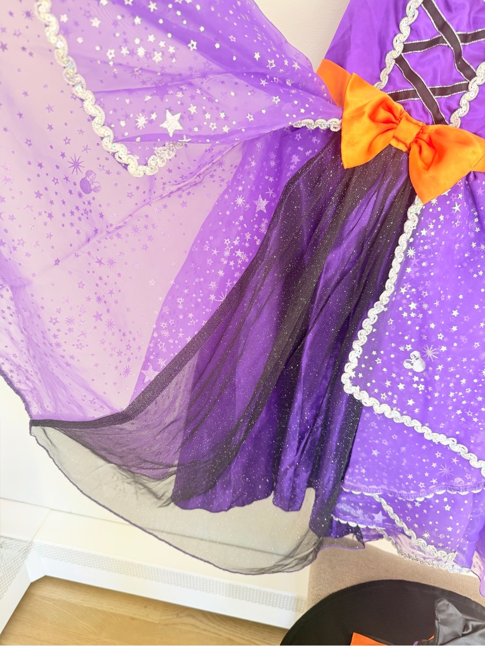 Disney Minnie Mouse Witch Halloween Costume kids 9/10 ears hat - Picture 8 of 16